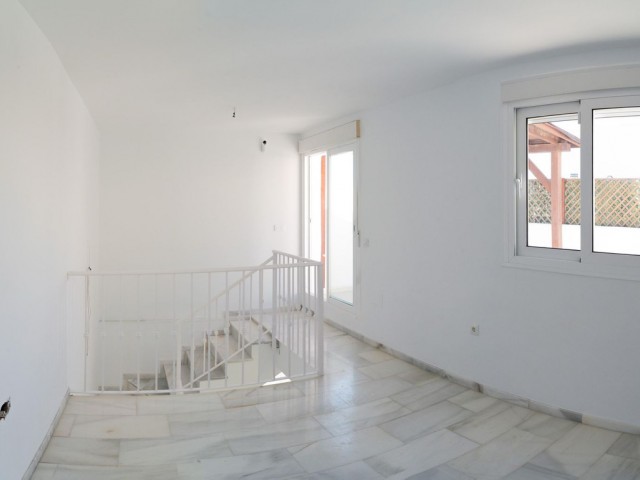 Appartement avec 4 Chambres  à Casares