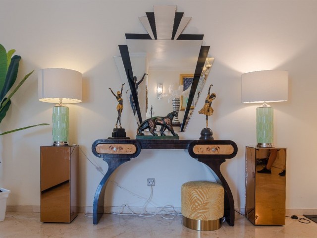 Penthouse in Guadalmina Alta