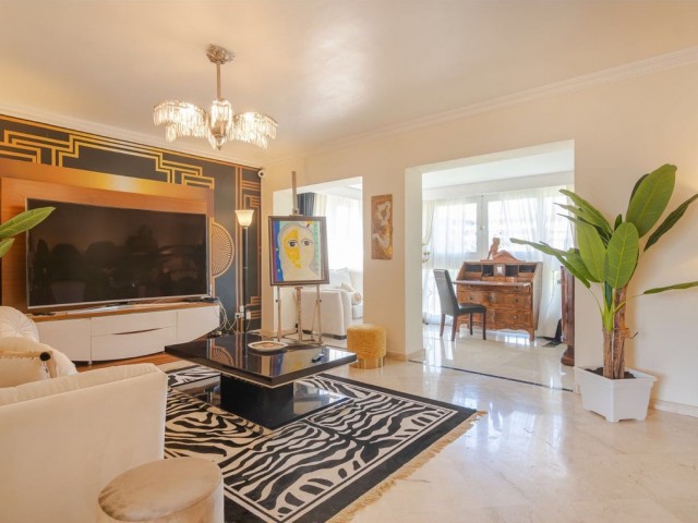 Penthouse in Guadalmina Alta