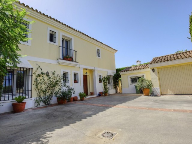 Villa avec 4 Chambres  à Sotogrande