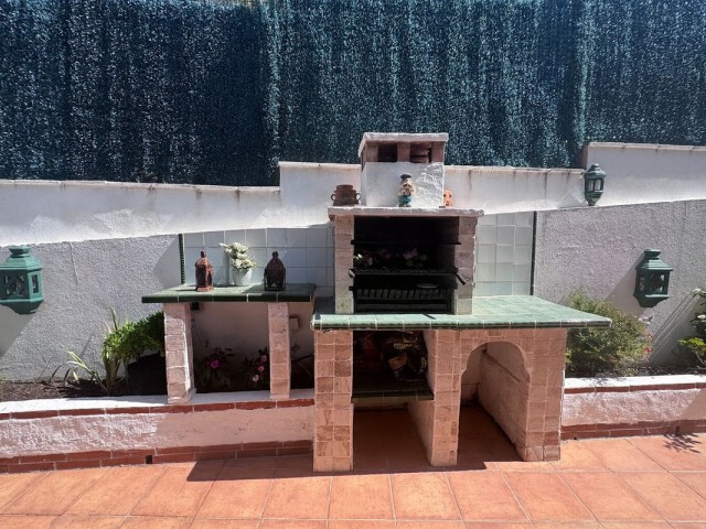 3 Bedrooms Apartment in New Golden Mile
