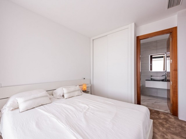 3 Sovrums Villa i Estepona