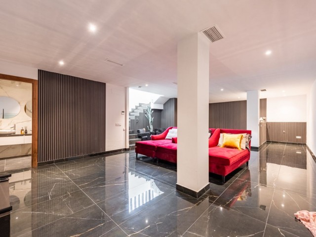 3 Sovrums Villa i Estepona