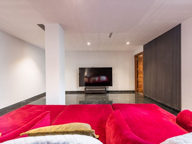 3 Sovrums Villa i Estepona