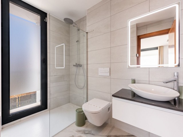 3 Soveroms Villa i Estepona