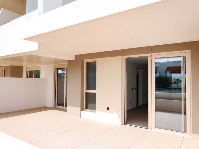 3 Bedrooms Apartment in Selwo
