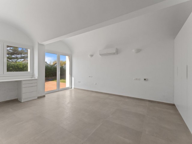 Villa avec 7 Chambres  à Mijas