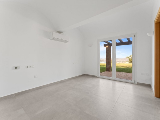 Villa avec 7 Chambres  à Mijas
