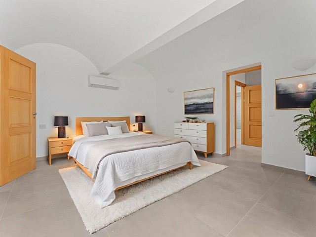 Villa avec 7 Chambres  à Mijas
