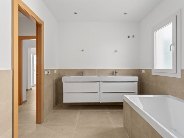 Villa avec 7 Chambres  à Mijas