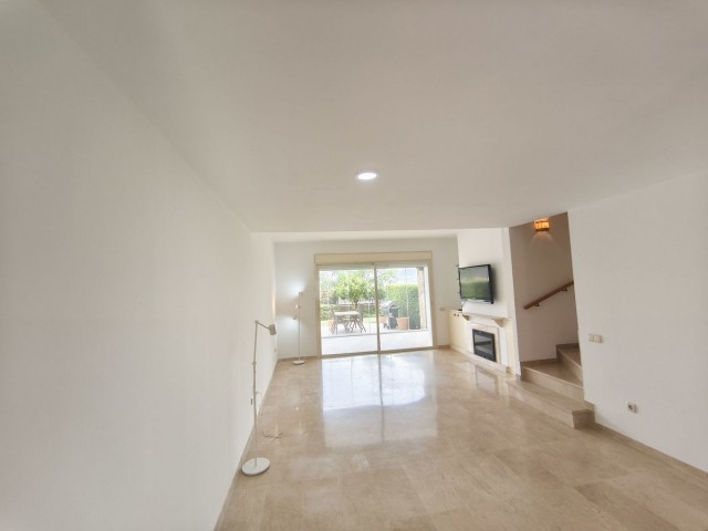 3 Slaapkamer Rijtjeshuis in La Cala Golf