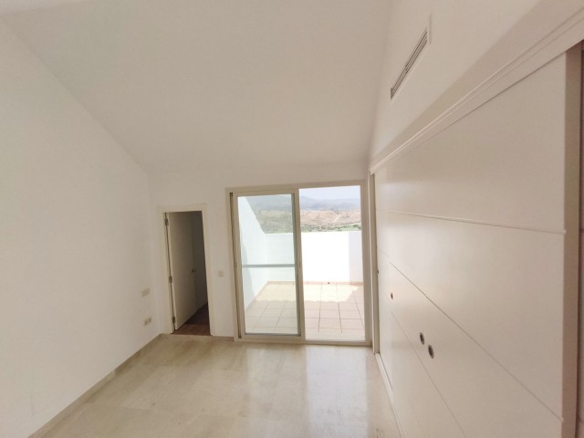 3 Slaapkamer Rijtjeshuis in La Cala Golf