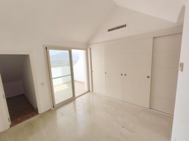 3 Slaapkamer Rijtjeshuis in La Cala Golf