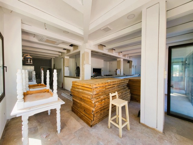 Næringseiendom i San Luis de Sabinillas