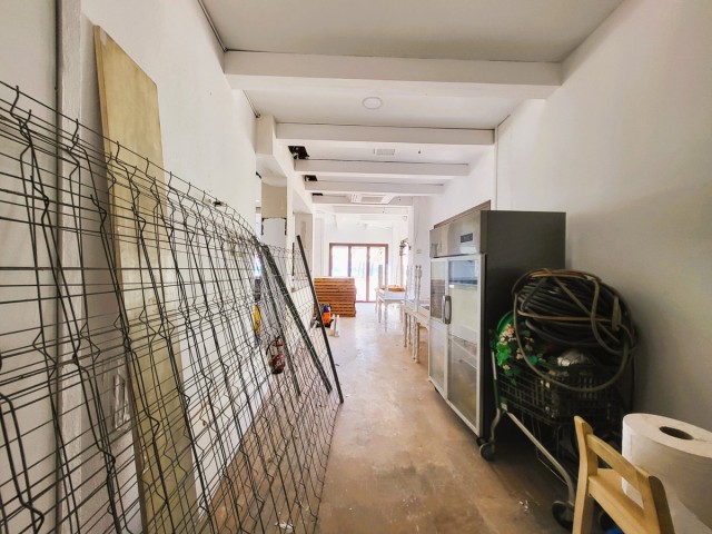 Næringseiendom i San Luis de Sabinillas