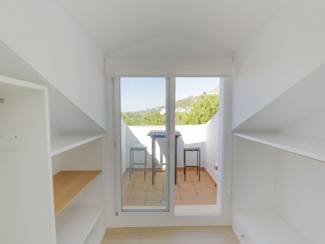 4 Bedrooms Villa in Benalmadena