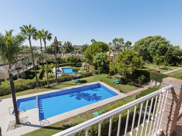 Penthouse in Nueva Andalucía