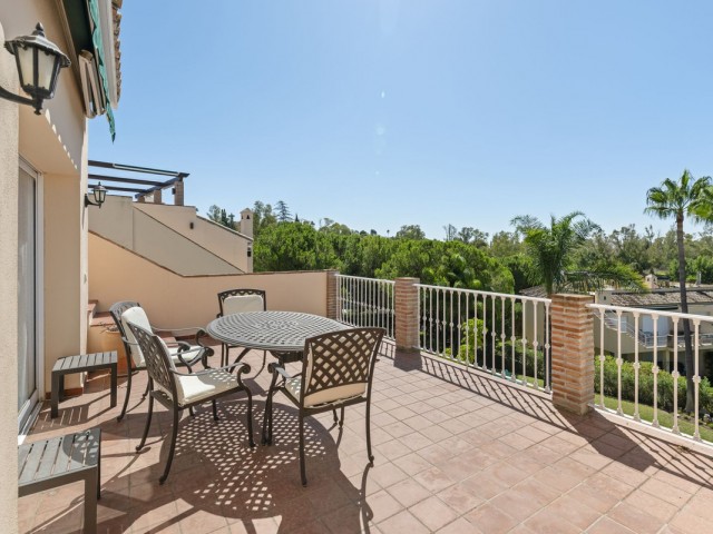 Penthouse in Nueva Andalucía