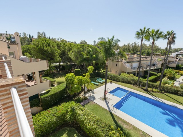 Penthouse in Nueva Andalucía