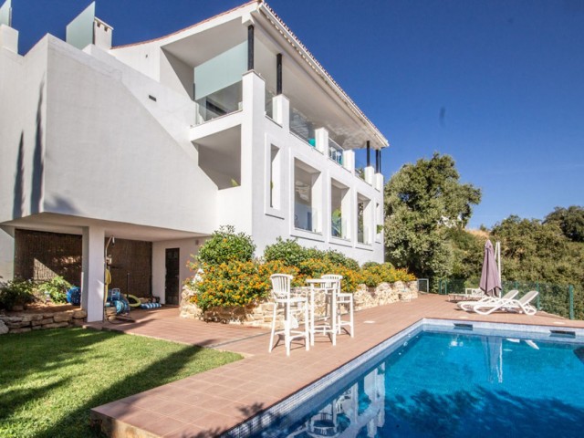 4 Bedrooms Villa in La Mairena