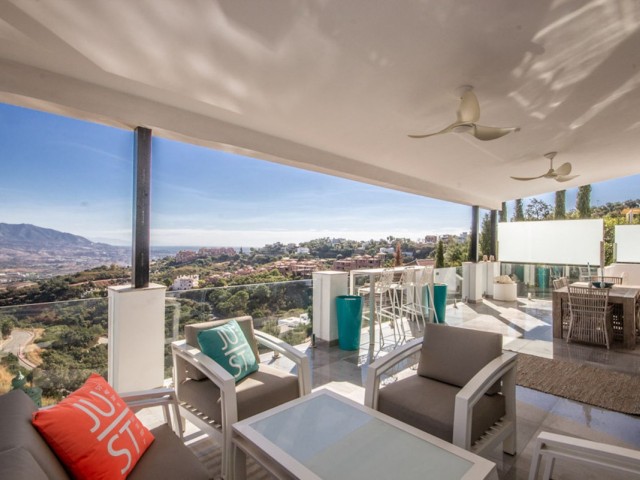 4 Bedrooms Villa in La Mairena