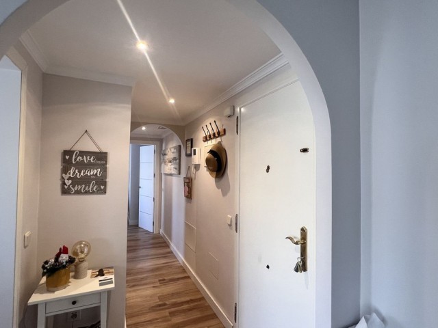 Takvåning i Nueva Andalucía