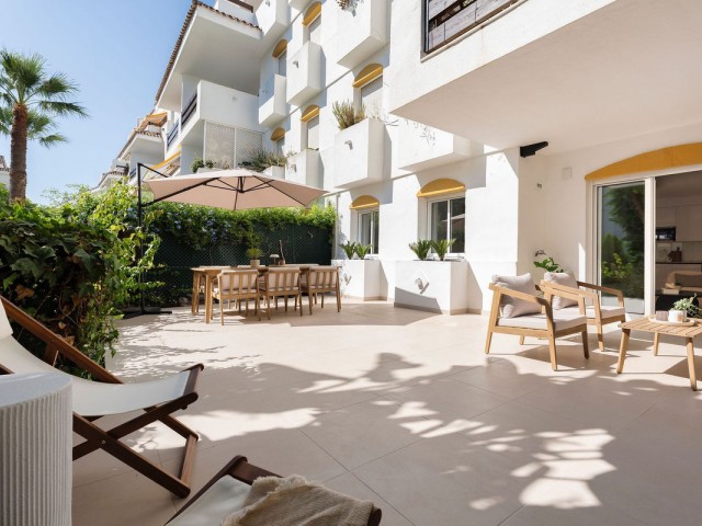 3 Soveroms Leilighet i Guadalmina Baja