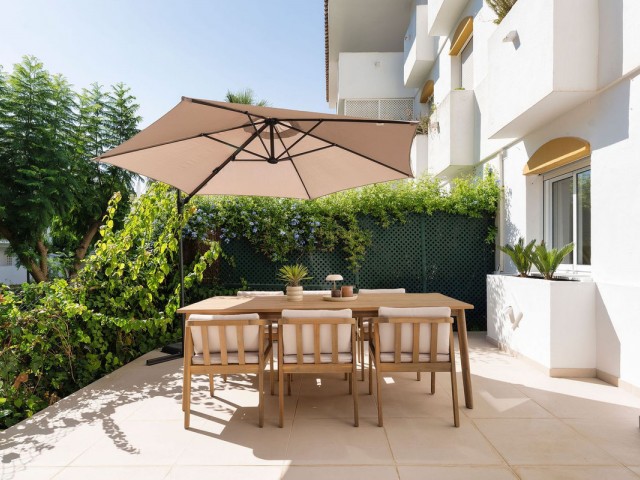 3 Soveroms Leilighet i Guadalmina Baja