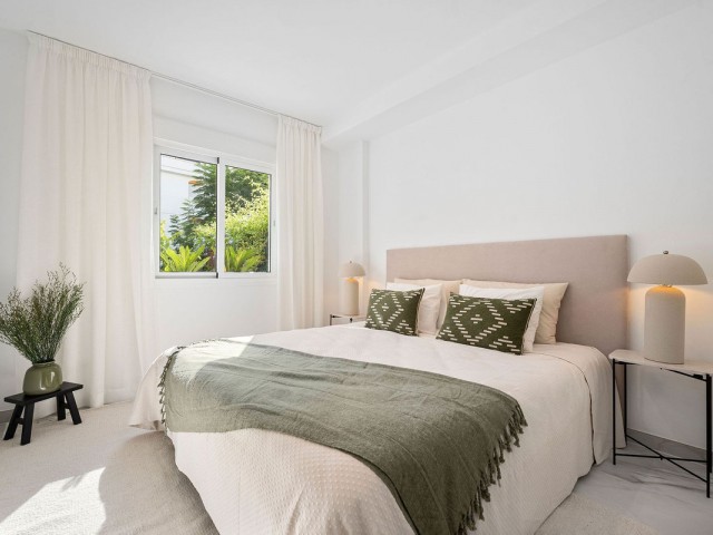 3 Soveroms Leilighet i Guadalmina Baja