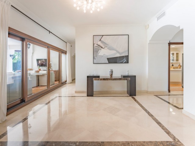6 Sovrums Villa i Nueva Andalucía
