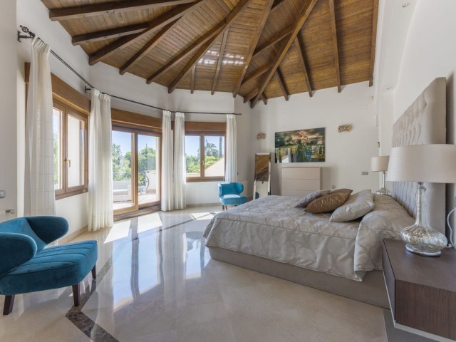 6 Sovrums Villa i Nueva Andalucía