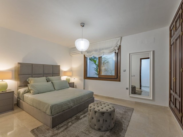 6 Sovrums Villa i Nueva Andalucía