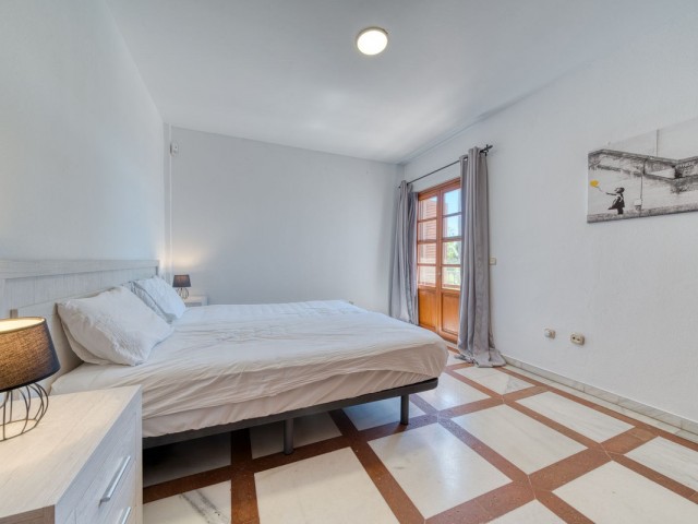 5 Soveroms Villa i Estepona