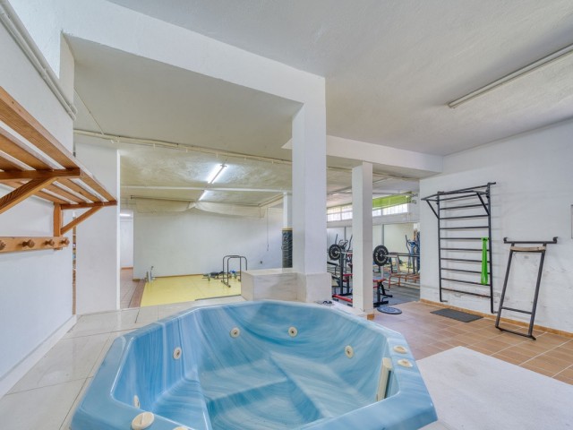 5 Soveroms Villa i Estepona