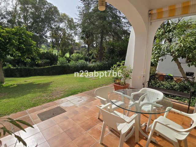 2 Makuuhuoneen Huoneisto Nueva Andalucía