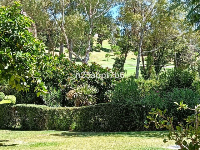 2 Makuuhuoneen Huoneisto Nueva Andalucía