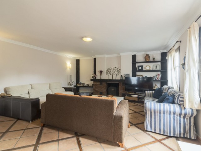 6 Sovrums Villa i Fuengirola