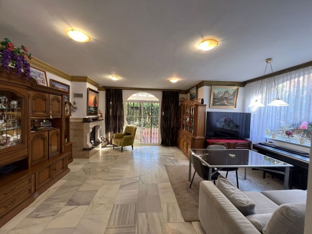 Villa, Riviera del Sol, R5144131