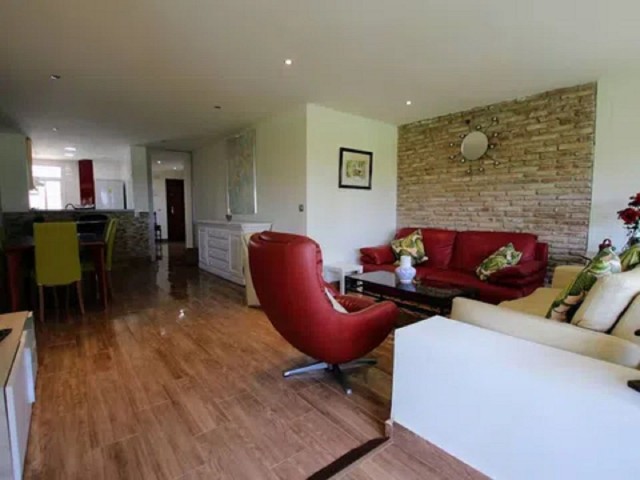 3 Schlafzimmer Apartment in Torremolinos