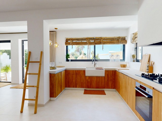 3 Soveroms Villa i Estepona