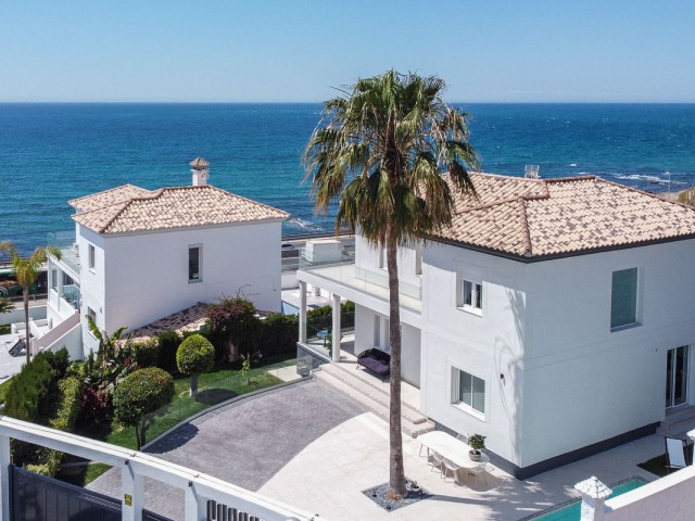 Villa avec 5 Chambres  à El Faro