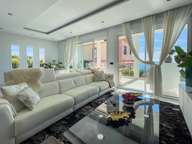 Villa avec 5 Chambres  à El Faro
