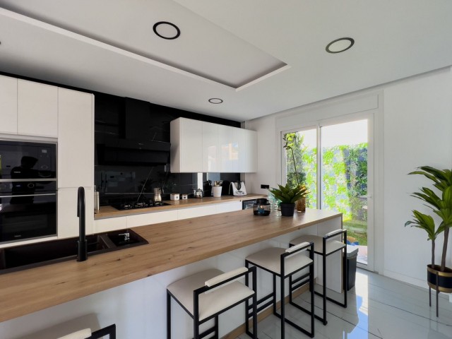 Villa avec 5 Chambres  à El Faro
