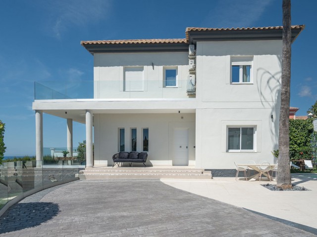 Villa avec 5 Chambres  à El Faro