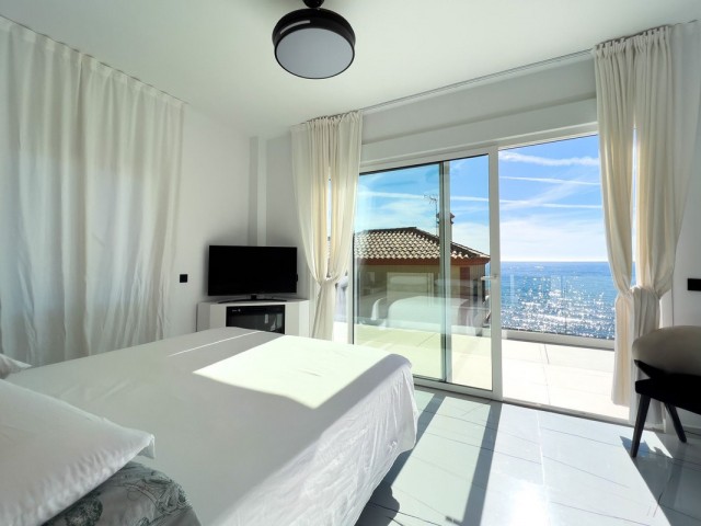 Villa avec 5 Chambres  à El Faro