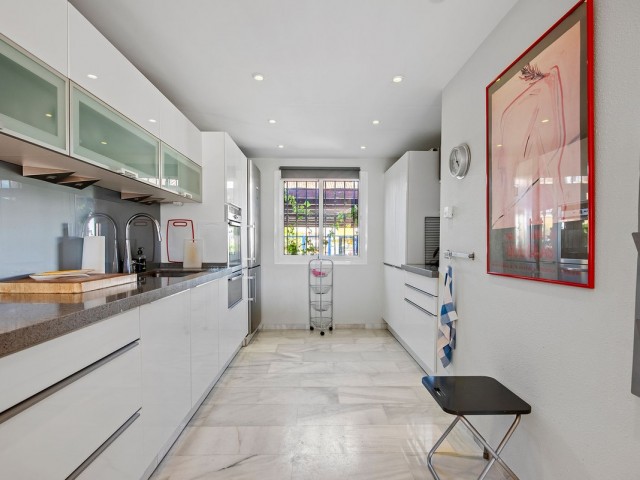 Radhus, Atalaya, R5145052