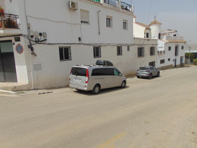 Liikekiinteistö Alhaurín el Grande