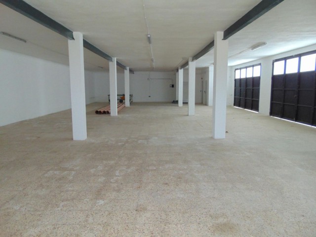 Liikekiinteistö Alhaurín el Grande