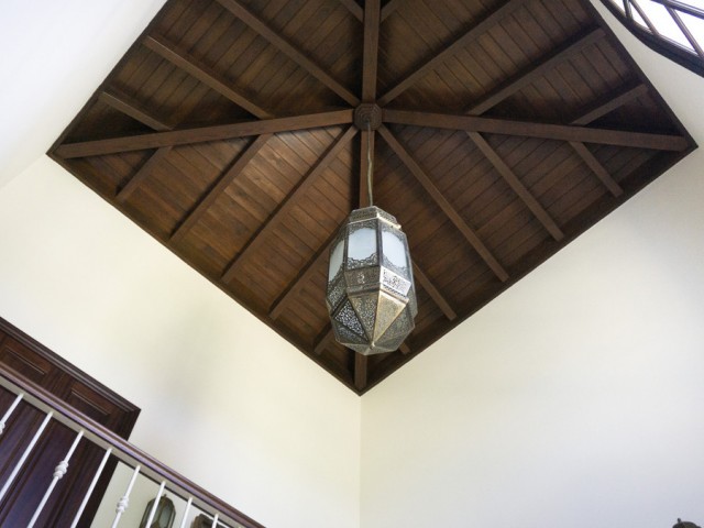 5 Bedrooms Villa in Benahavís