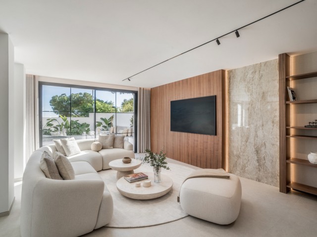 5 Slaapkamer Villa in Nueva Andalucía